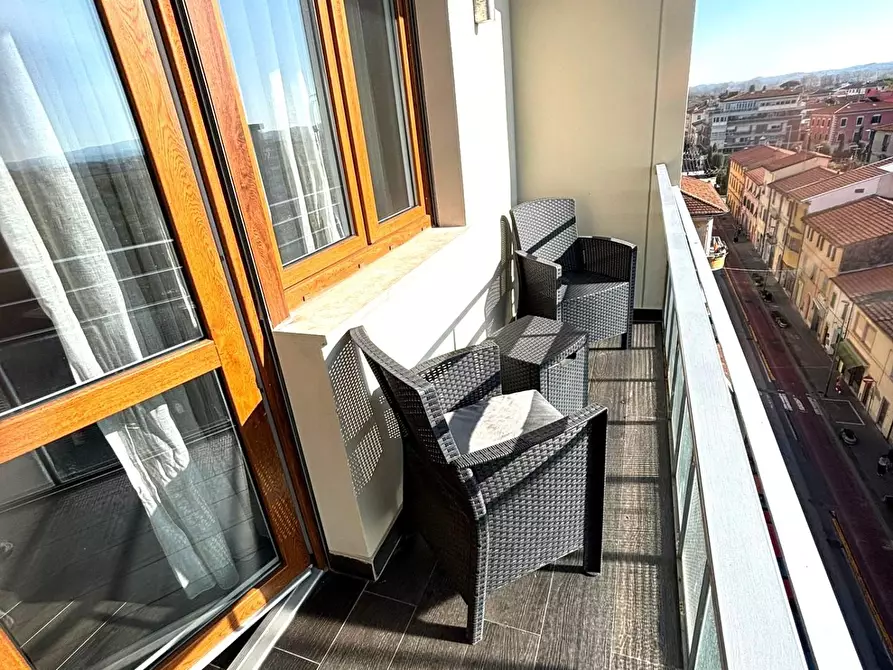 Immagine 8 di Mansarda in vendita  a Pontedera