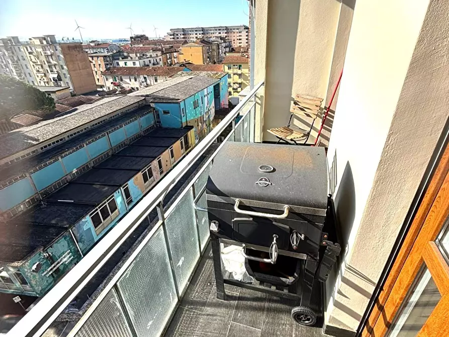 Immagine 11 di Mansarda in vendita  a Pontedera