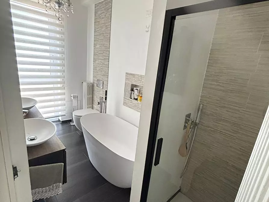 Immagine 26 di Mansarda in vendita  a Pontedera