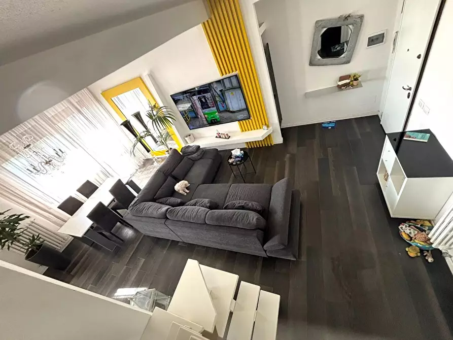 Immagine 32 di Mansarda in vendita  a Pontedera