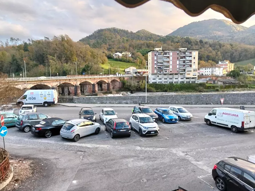 Immagine 9 di Appartamento in vendita  a Aulla