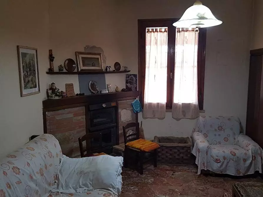 Immagine 11 di Appartamento in vendita  a Santa Maria A Monte