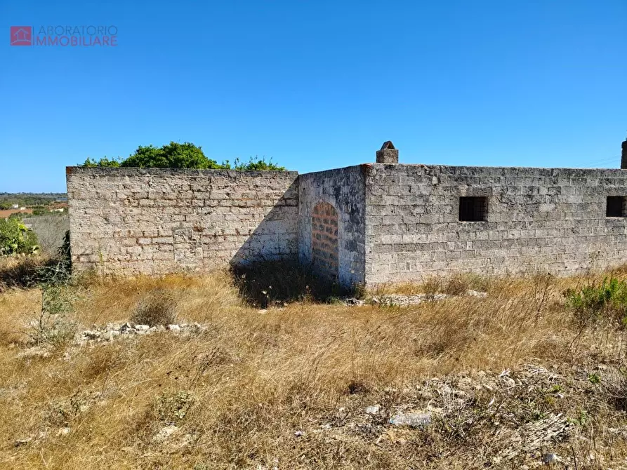 Immagine 7 di Casa colonica in vendita  a Miggiano