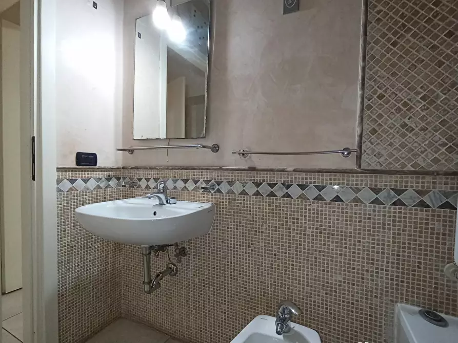 Immagine 19 di Appartamento in vendita  a Camaiore