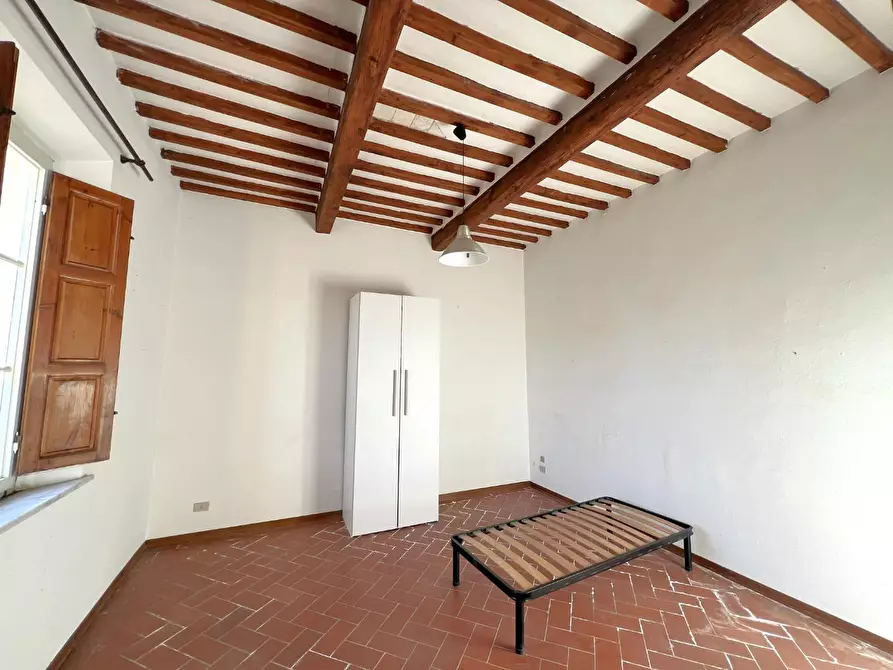 Immagine 4 di Villa in vendita  a Cascina