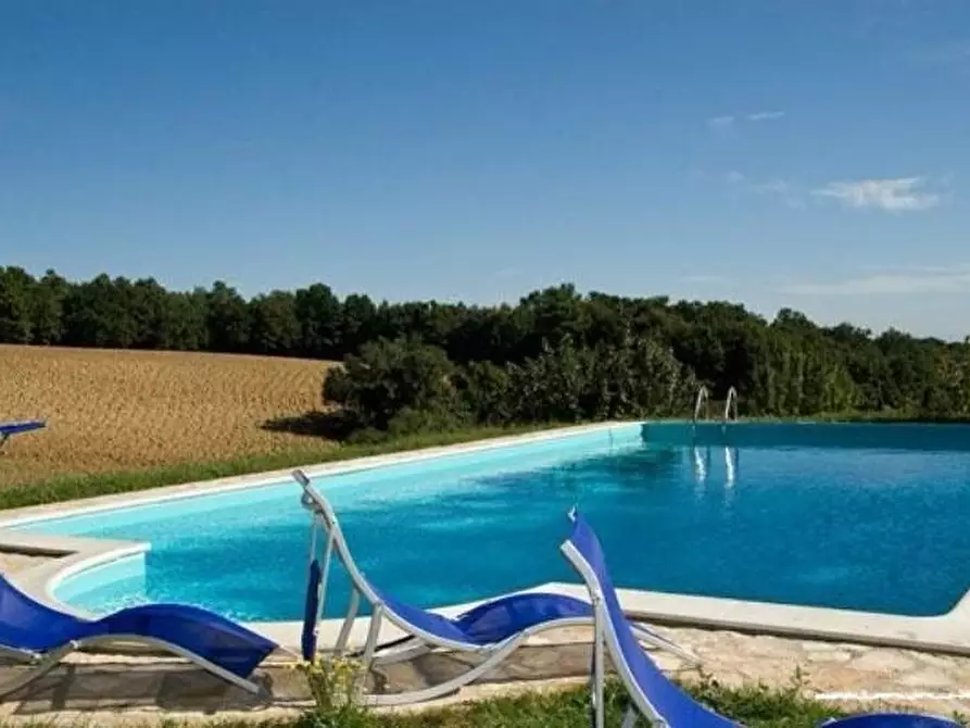 Immagine 5 di Casa colonica in vendita  a Gambassi Terme