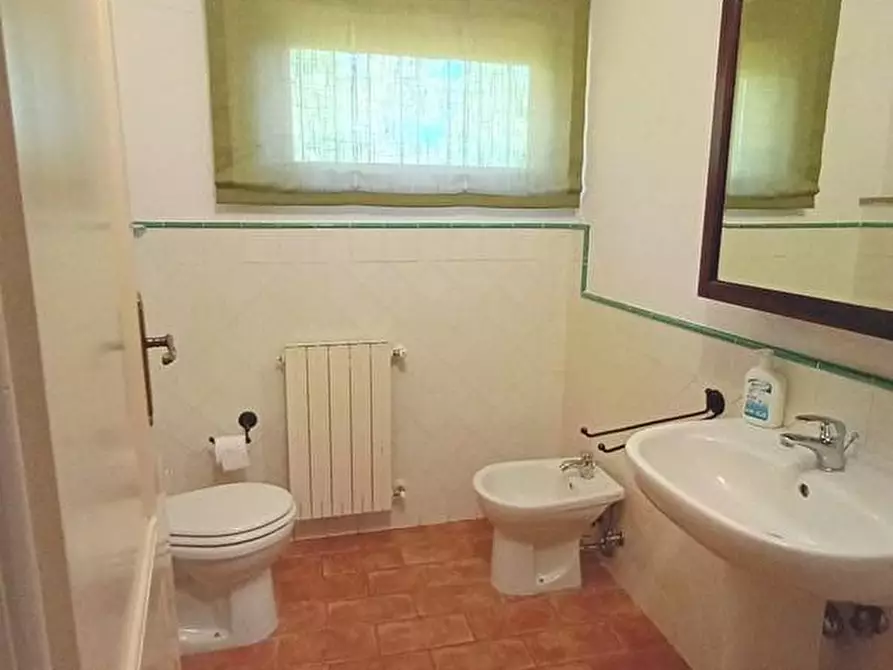 Immagine 24 di Casa colonica in vendita  a Gambassi Terme