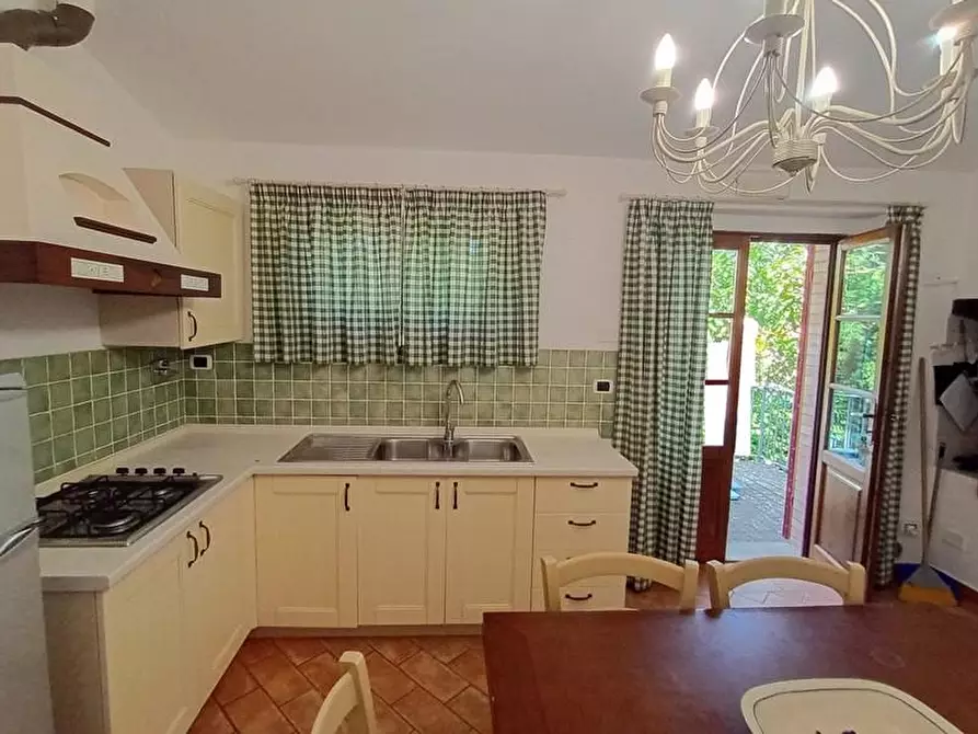 Immagine 14 di Casa colonica in vendita  a Gambassi Terme