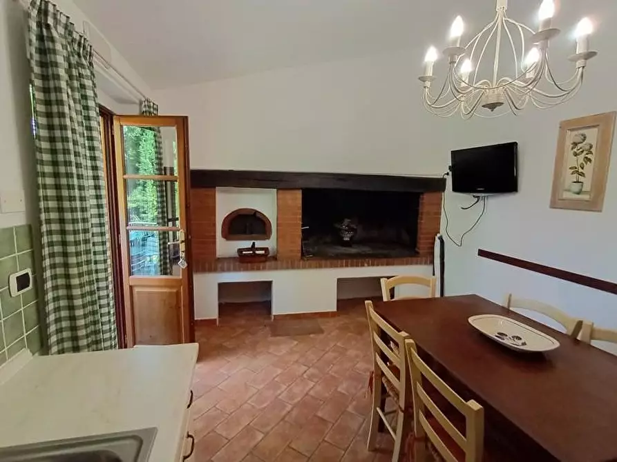 Immagine 12 di Casa colonica in vendita  a Gambassi Terme
