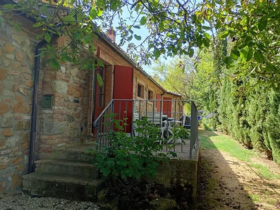 Immagine 32 di Casa colonica in vendita  a Gambassi Terme