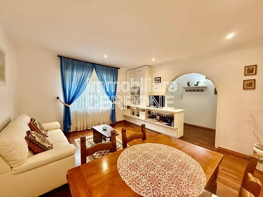 Immagine 2 di Appartamento in vendita  a Cecina