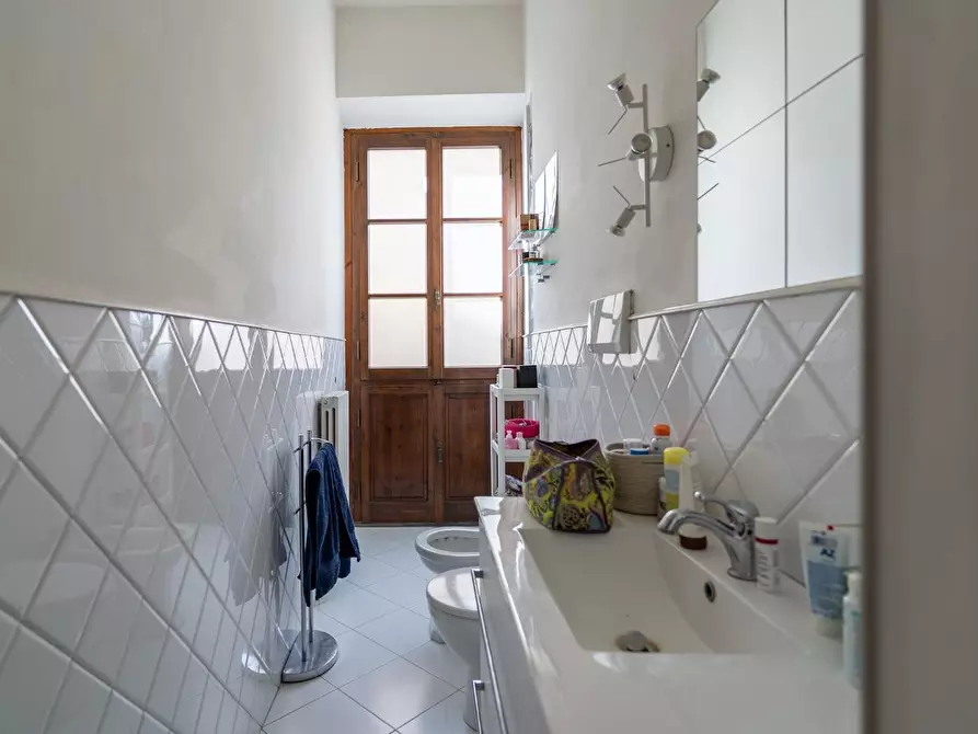 Immagine 27 di Appartamento in vendita  a Empoli