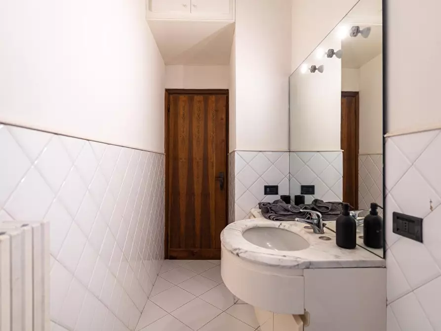 Immagine 28 di Appartamento in vendita  a Empoli