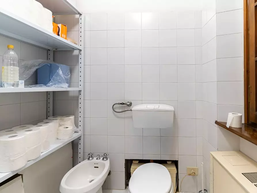 Immagine 48 di Appartamento in vendita  a Empoli