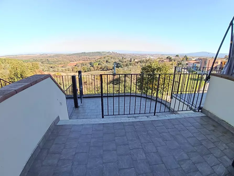 Immagine 1 di Appartamento in vendita  a Casole D'elsa