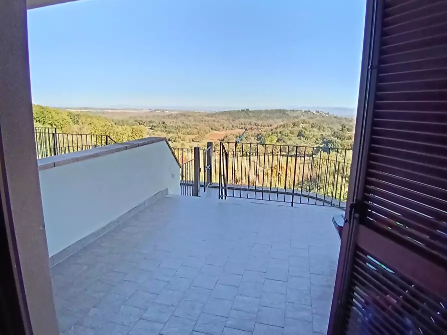 Immagine 3 di Appartamento in vendita  a Casole D'elsa