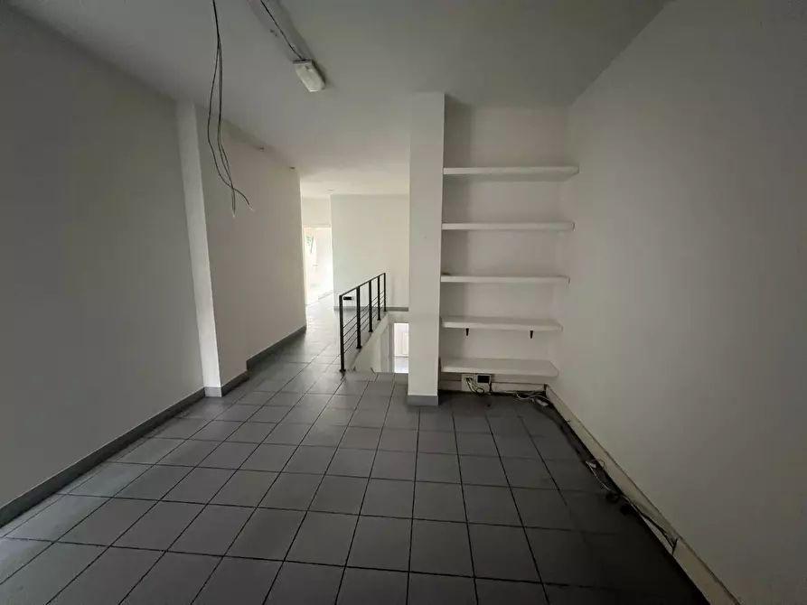 Immagine 4 di Appartamento in vendita  a Empoli