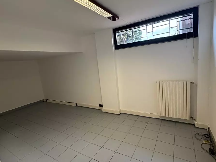 Immagine 10 di Appartamento in vendita  a Empoli