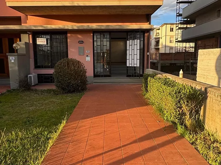 Immagine 6 di Appartamento in vendita  a Empoli