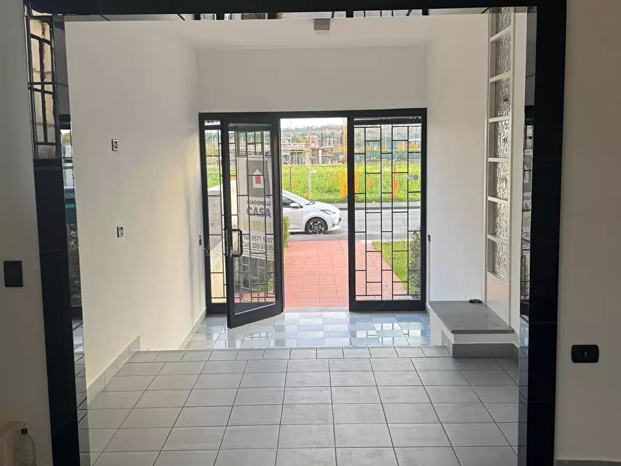 Immagine 2 di Appartamento in vendita  a Empoli