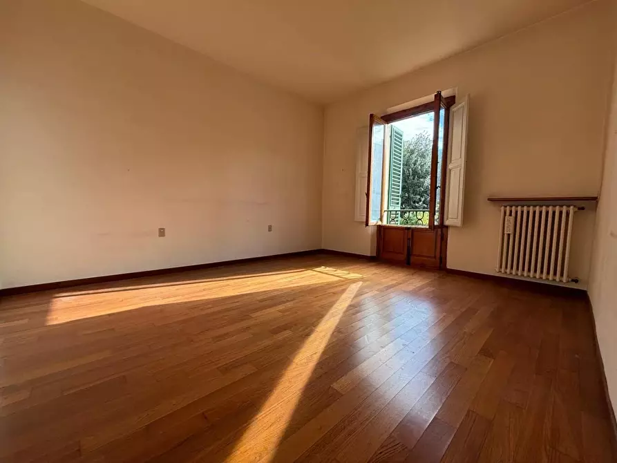 Immagine 17 di Villa in vendita  a Empoli