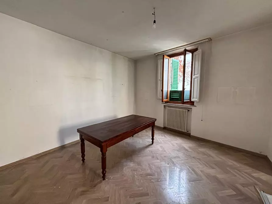 Immagine 3 di Villa in vendita  a Empoli