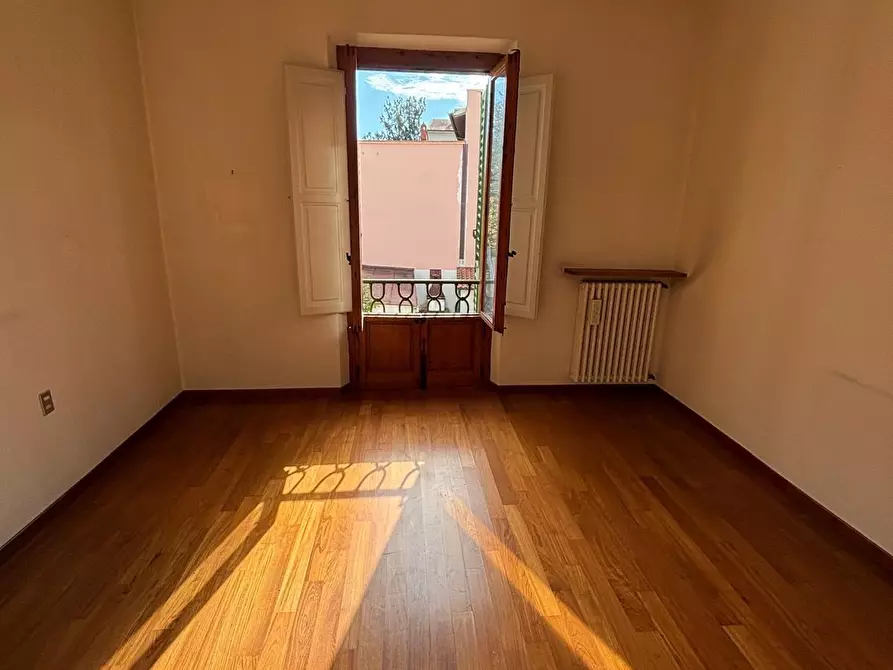 Immagine 18 di Villa in vendita  a Empoli