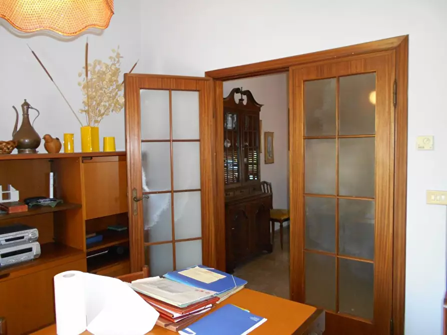 Immagine 15 di Villa in vendita  a Castelfranco Di Sotto