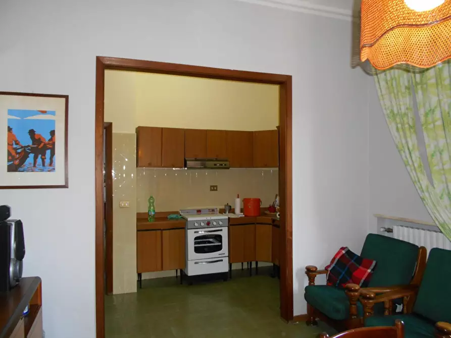 Immagine 9 di Villa in vendita  a Castelfranco Di Sotto