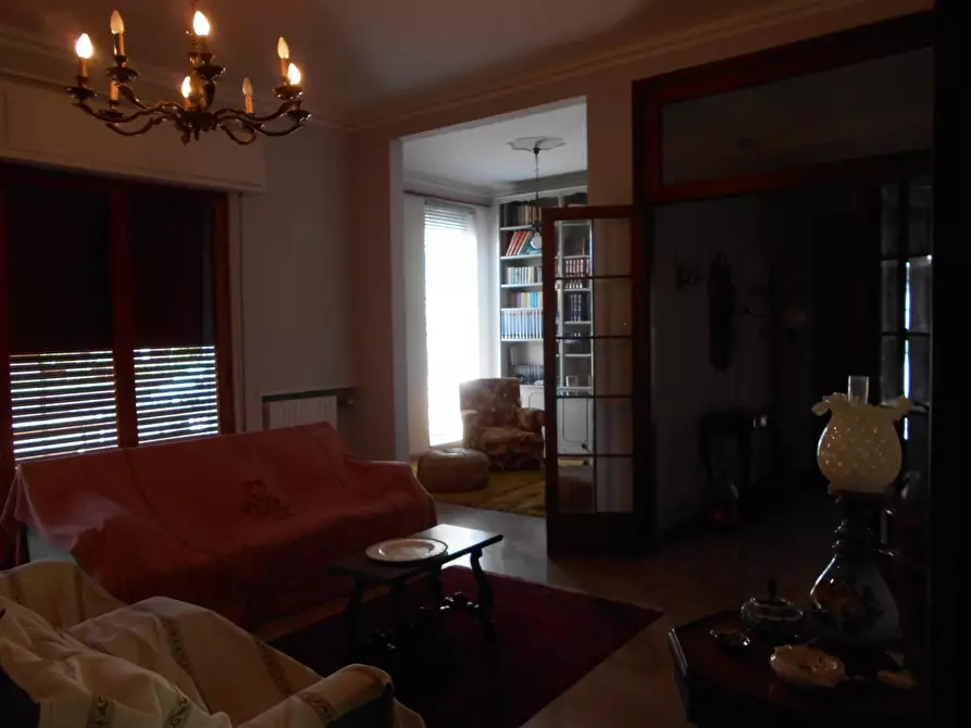 Immagine 10 di Villa in vendita  a Castelfranco Di Sotto