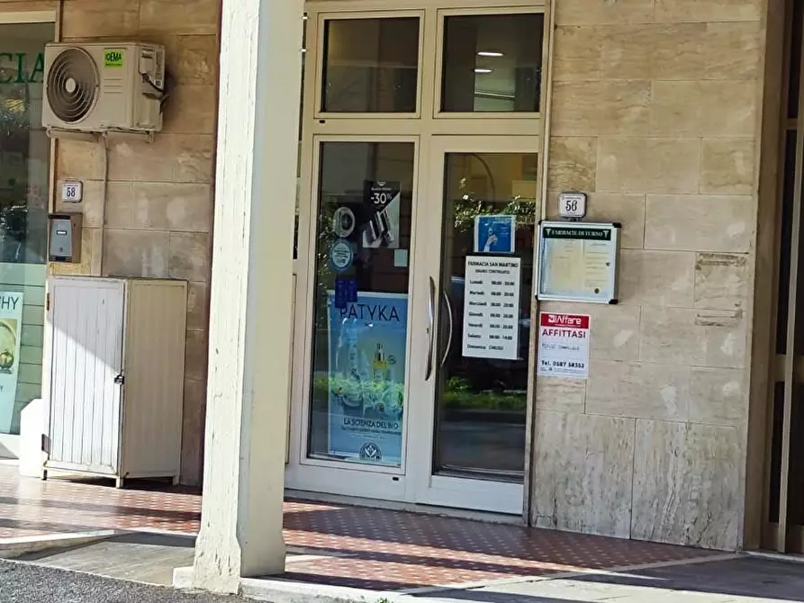 Immagine 3 di Negozio in affitto  a Castelfranco Di Sotto