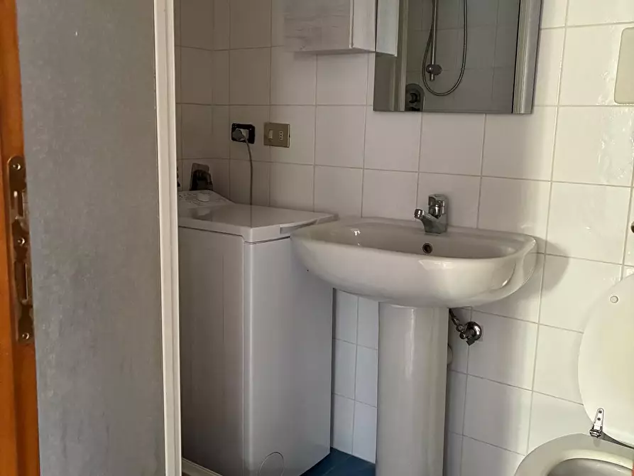 Immagine 8 di Appartamento in vendita  a San Gimignano