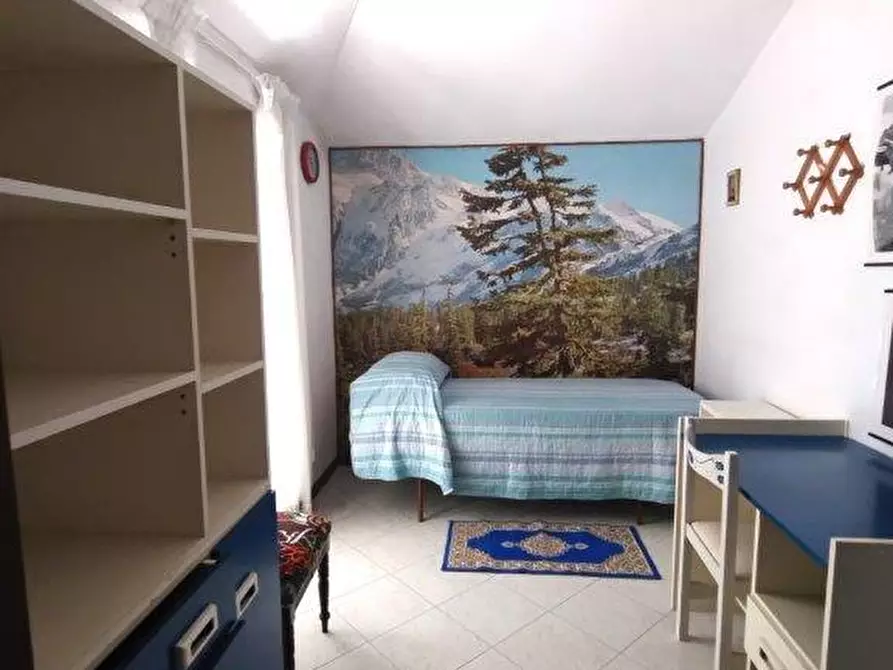 Immagine 16 di Porzione di casa in vendita  a Fosdinovo