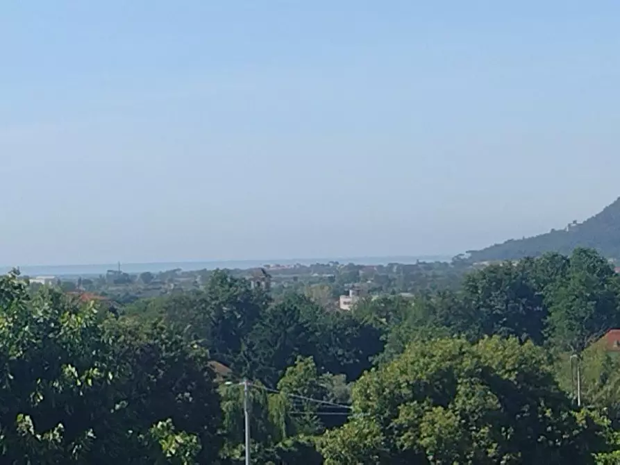 Immagine 21 di Porzione di casa in vendita  a Fosdinovo