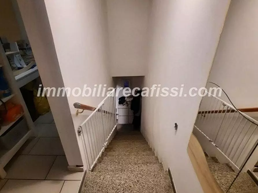 Immagine 5 di Appartamento in vendita  a Prato