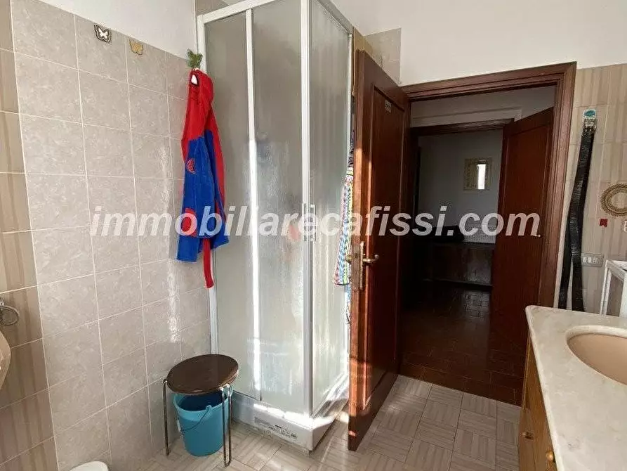 Immagine 23 di Casa bifamiliare in vendita  a Carmignano