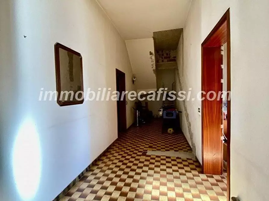 Immagine 26 di Casa bifamiliare in vendita  a Carmignano