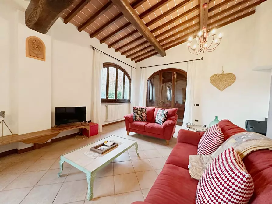 Immagine 4 di Villa in vendita  a Buggiano