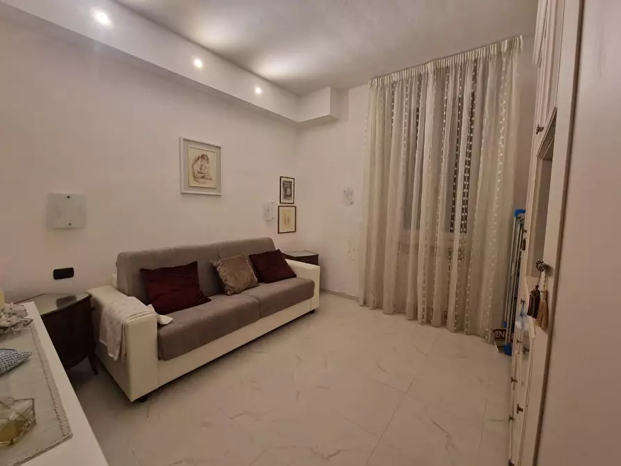 Immagine 7 di Appartamento in vendita  a Carrara