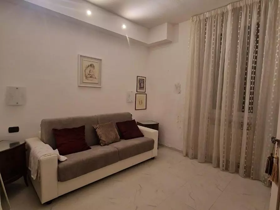 Immagine 8 di Appartamento in vendita  a Carrara