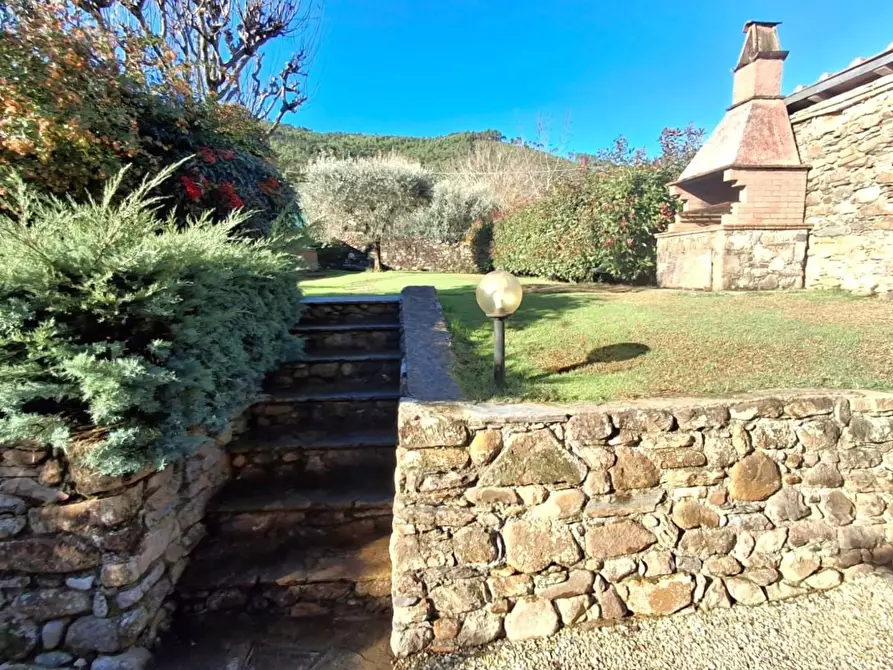 Immagine 36 di Casa indipendente in vendita  a Capannori