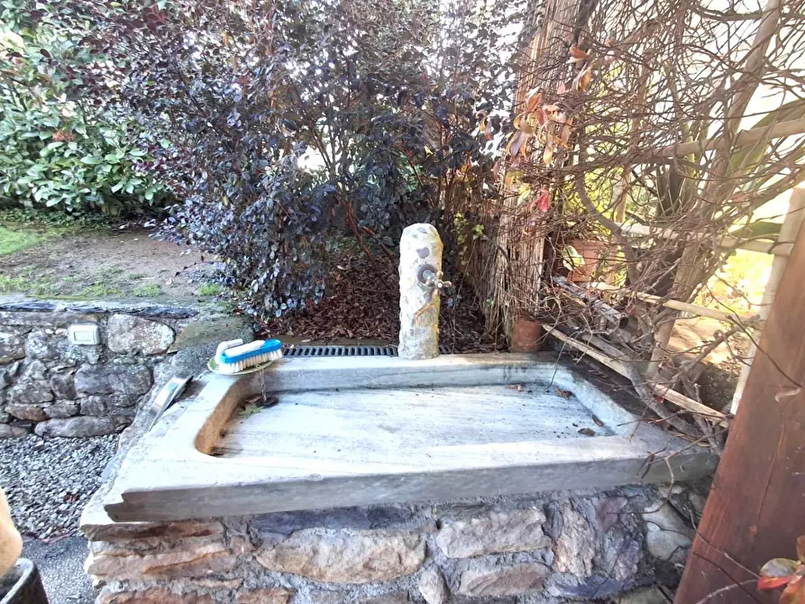 Immagine 39 di Casa indipendente in vendita  a Capannori