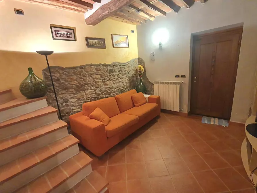 Immagine 7 di Casa indipendente in vendita  a Capannori