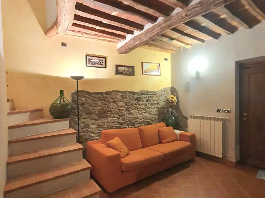 Immagine 9 di Casa indipendente in vendita  a Capannori