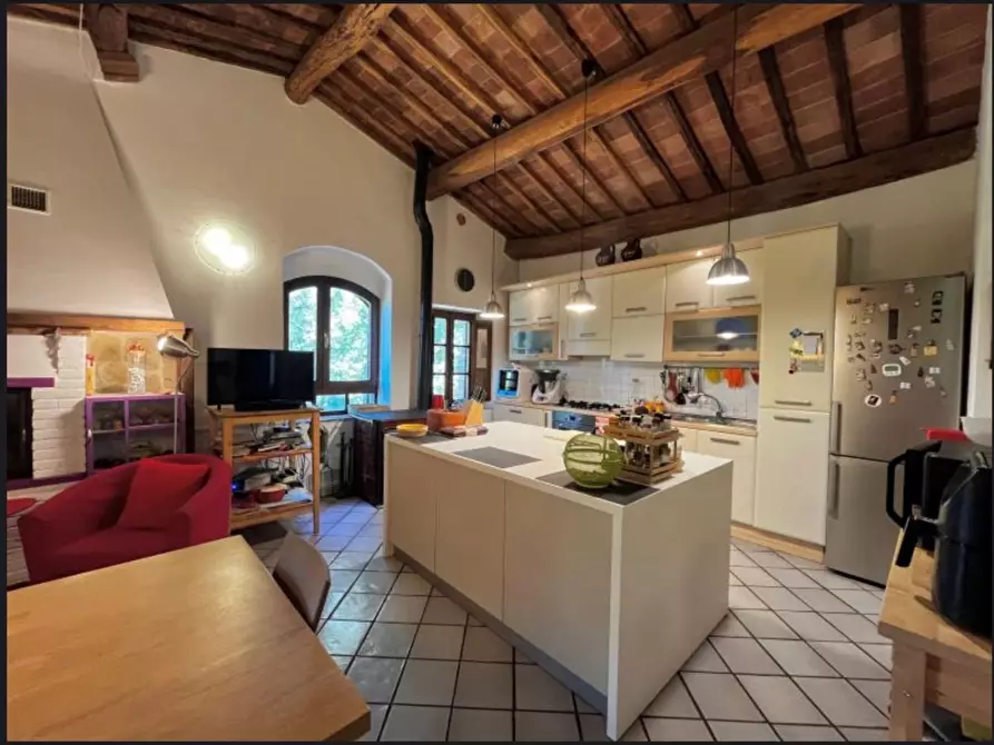 Immagine 12 di Casa colonica in vendita  a Colle Di Val D'elsa
