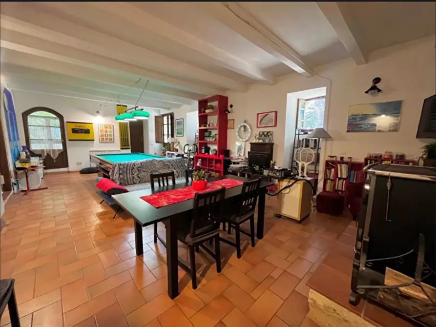 Immagine 8 di Casa colonica in vendita  a Colle Di Val D'elsa