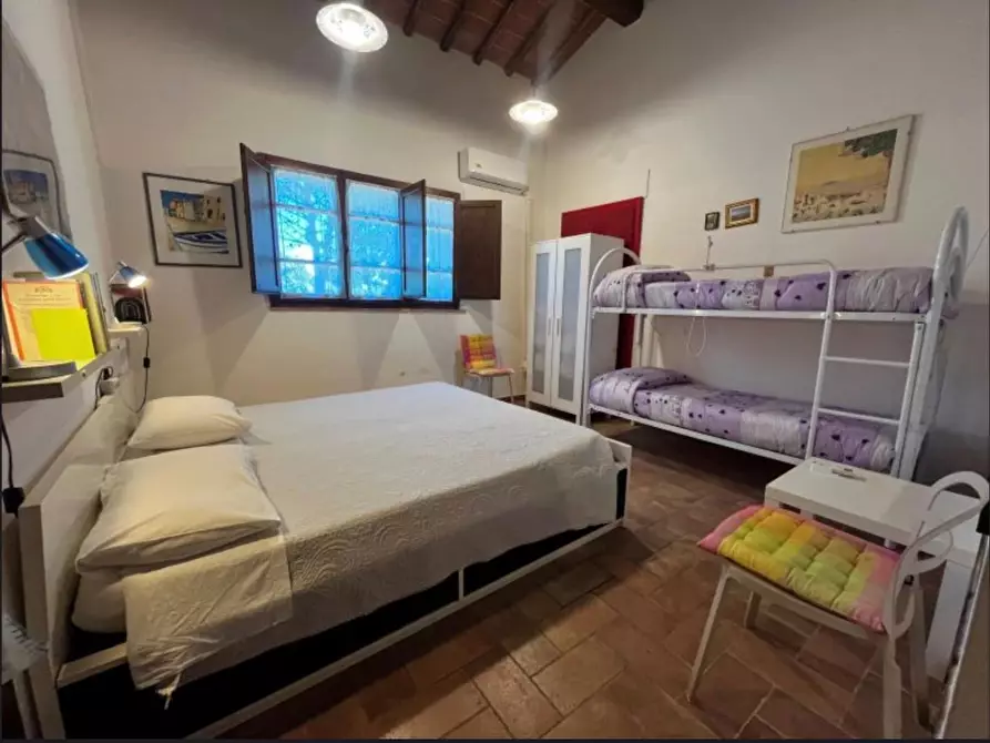 Immagine 6 di Casa colonica in vendita  a Colle Di Val D'elsa
