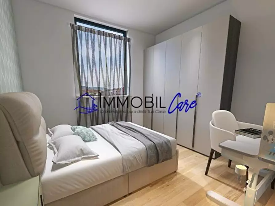 Immagine 13 di Appartamento in vendita  a Livorno