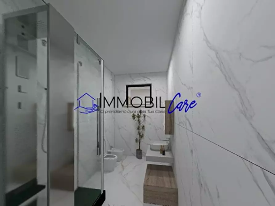 Immagine 16 di Appartamento in vendita  a Livorno