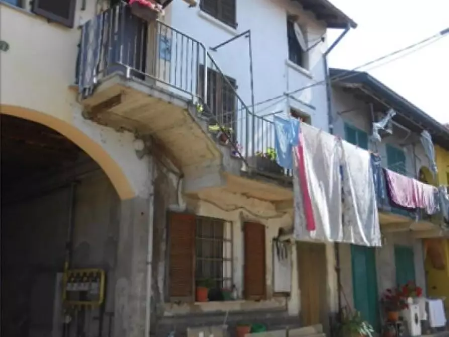 Immagine 2 di Appartamento in vendita  a Basiano